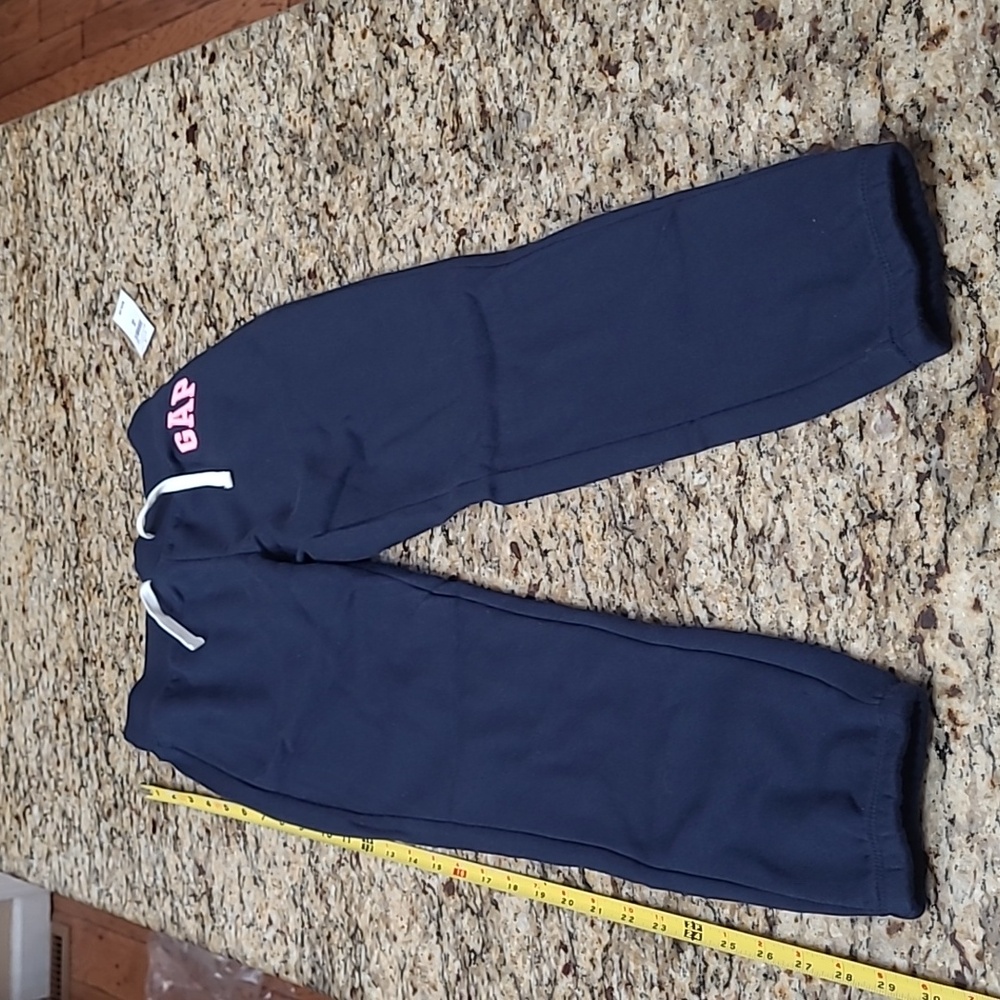 Kids GAP Logo Sweatpants! New with Tags!